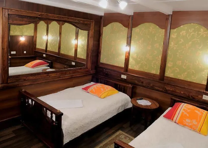 Отель Dworek Staropolski Познань